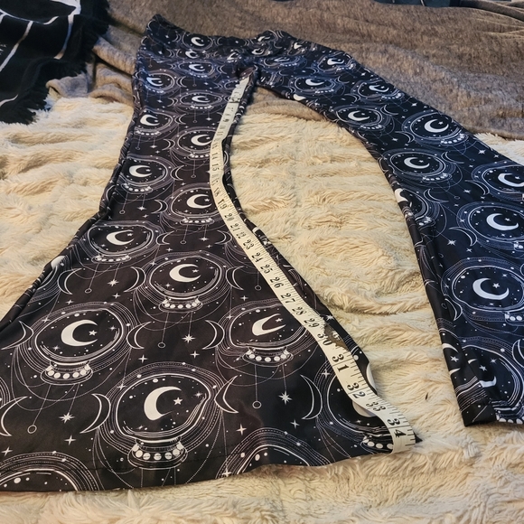 Too Fast Hellz Bells L Crystal Ball Bell Bottoms - Picture 4 of 6